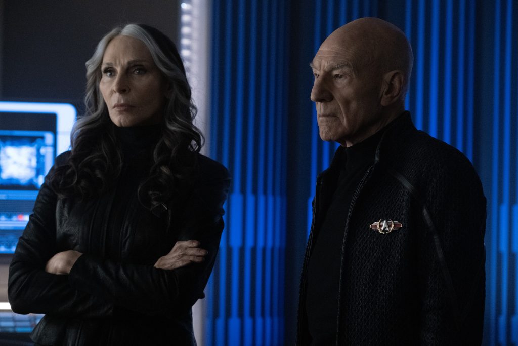 Gates McFadden as Dr. Beverly Crusher and Patrick Stewart as Picard in "Vox" Episode 309, Star Trek: Picard on Paramount+. Photo Credit: Trae Patton/Paramount+. ©2021 Viacom, International Inc. All Rights Res