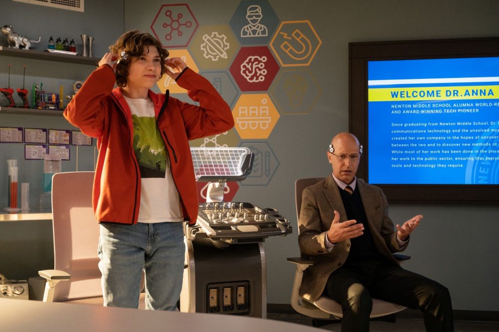 Cole Keriazakos and Maz Jobrani in episode 4 of Circuit Breakers